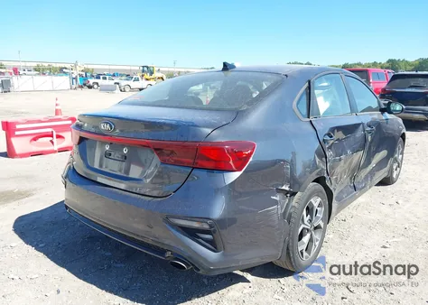 2020 Kia Forte Lxs z USA, uszkodzony, nr VIN 3KPF24AD6LE144144